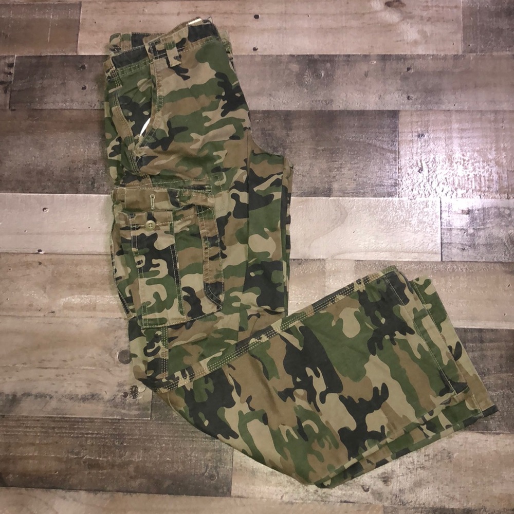 Army cargo pants